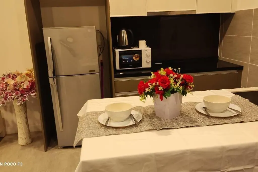 Bs723A-Self Checkin-Wifi-Netflix-Parking-Pool-Klia, 5081 Apartment Sepang