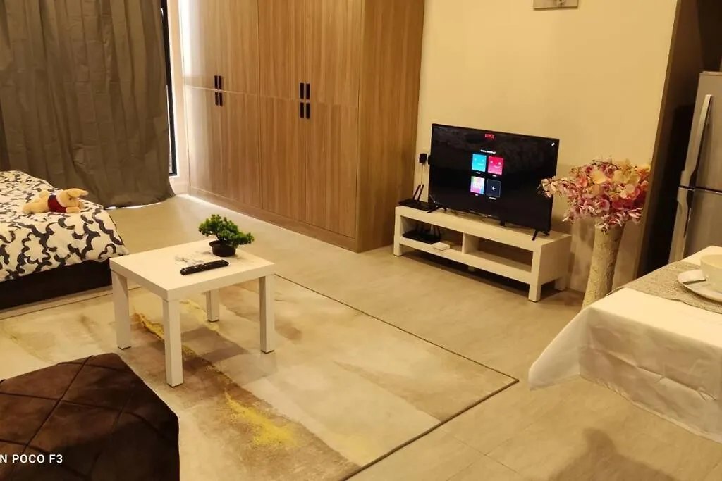 Bs723A-Self Checkin-Wifi-Netflix-Parking-Pool-Klia, 5081 Apartment Sepang