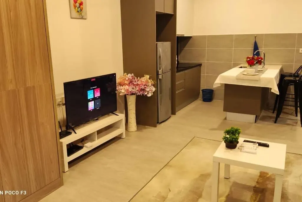 Bs723A-Self Checkin-Wifi-Netflix-Parking-Pool-Klia, 5081 Apartment Sepang 0*,